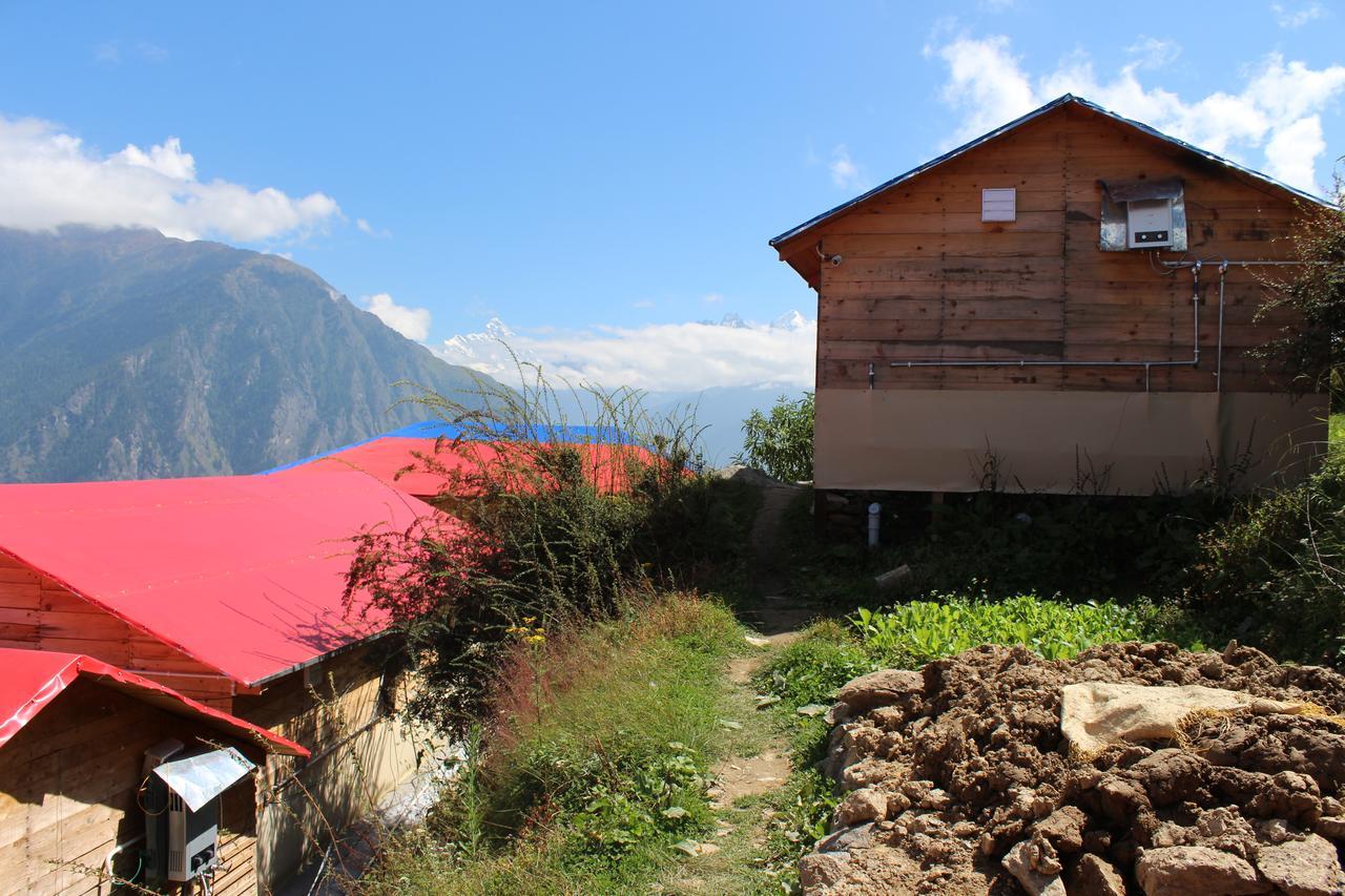 Blue Poppy Resorts Joshīmath Zewnętrze zdjęcie