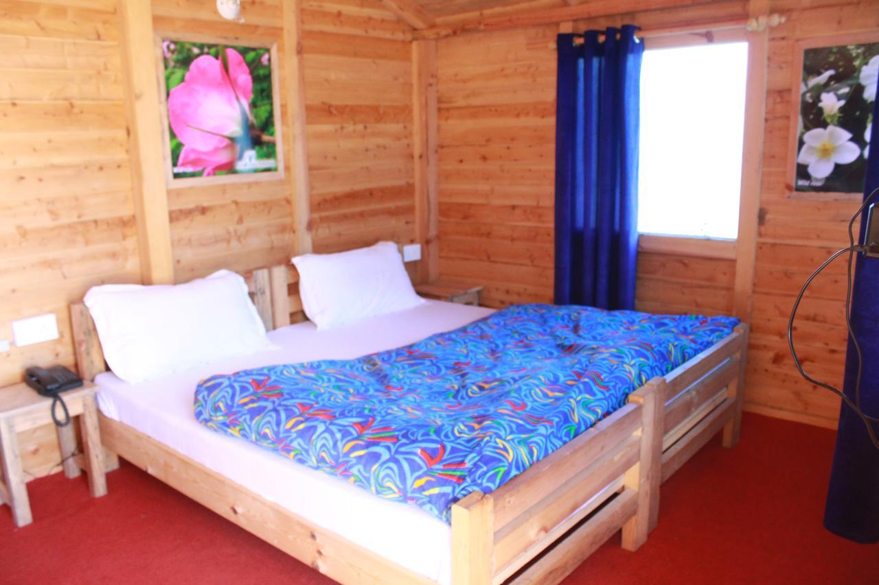 Blue Poppy Resorts Joshīmath Zewnętrze zdjęcie